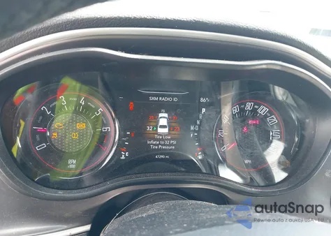 2022 Dodge Challenger Gt z USA, uszkodzony, nr VIN 2C3CDZJG3NH142755